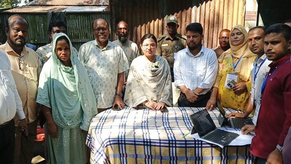 ডোমারে ফ্যামিলি কার্ডের তথ্য সংগ্রহ কার্যক্রমের উদ্বোধন